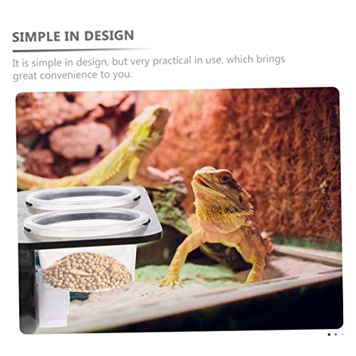 VANZACK 2-Piece Gecko Feeding Ledge Set Sucker Design Reptile Water Dish Feeding Bowl for Tank Accessories Suitable for Chameleons and Other Reptiles Random Color