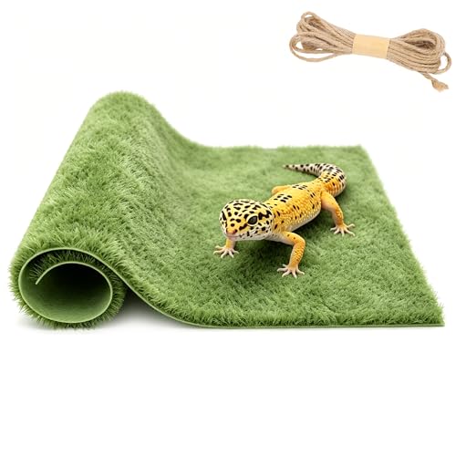 Reptile Carpet Substrate, Washable Absorbent Moss Mat Bedding Liner | Made of thick fiber for amphibian terrariums, this non-slip flooring holds moisture to keep tanks stable, sized 17.72x23.6in