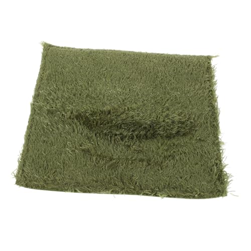 BESPORTBLE Reptile Carpet Mat Breathable and Comfortable Terrarium Liner for Lizards Frogs and Tortoises Easy to Cut for Moisture Retaining Imitation Grass Bedding - size: 20.00X20.00X0.50CM