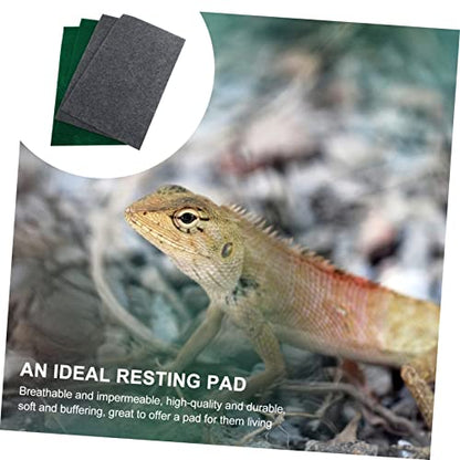 4pcs Reptile Carpet Liner Water-Absorbent Mat for Terrarium for Lizards Geckos and Tortoises Grey Washable and Reusable Substrate Pads