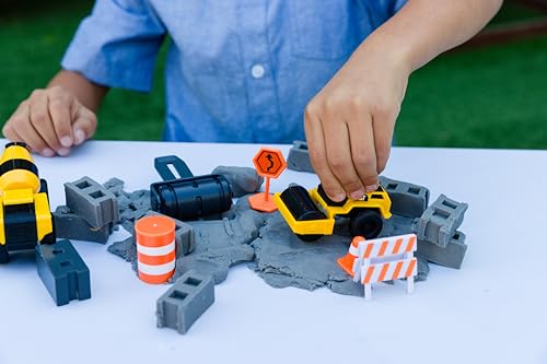 CAT Construction Toys, Dig N' Build Concrete Playset with 10 Oz of Compound, 2 Little Machine Vehicles, Ages 3+ - style: Concrete
