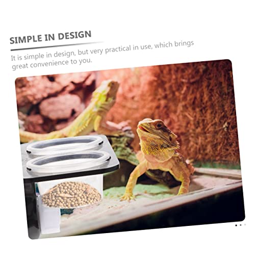 Kisangel 2-Piece Reptile Feeding Dish Set with Suction Cups Random Color Gecko Water Bowl and Food Ledge for Lizards and Other Reptiles for Terrariums