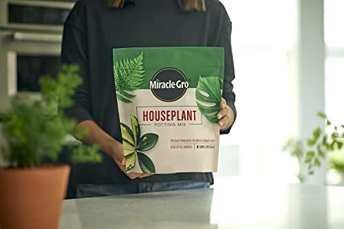 Miracle-Gro Houseplant Potting Mix, 4 qt. (2-Pack) | Fertilized Indoor Plant Soil for Containers, Designed to be Less Prone to Gnats - size: 2 Pack, style: Houseplant