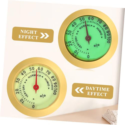 Small Round Analog Hygrometer for Humidor and Violin Cases High-Precision Humidity Gauge for Cigar Boxes and Musical Instruments Compact Mechanical Design for Accurate Measurement