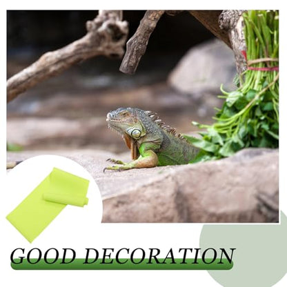 Beaupretty 2Pcs Reptile Floor Mat Non-Toxic Substrate Liner for Gecko Tank Carpet Easy-Cut Bedding for Terrarium Oil and Moisture Resistant Green