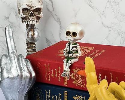 DS. DISTINCTIVE STYLE Style Fishing Skeleton Statue 4.5 Inch Mini Skull Figurines Halloween Gothic Decor Resin Cute Skull Fisher Sculpture for Outdoor Garden Pond Fountain Poolside