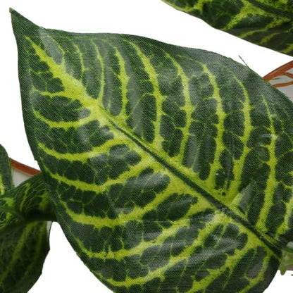 Pssopp Lifelike Plant Decorative Hanging Silk Terrarium Plant with Suction Cup for for Reptile Rainforest Box Aquarium Landscape(NFF‑84)