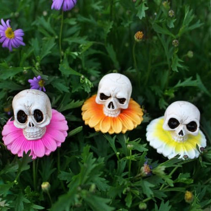 Resin Daisy Flower Skull Head Statue Plant Stakes Set of 3, Skull Garden Plant Accessories, Decorative Plant Picks, Indoor Outdoor Halloween Planter Pot Decorations Bonsai Crafts