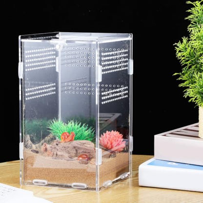 Acrylic Reptile Enclosure with Modular Design and Ventilation Holes, Multifunctional Pet Habitat Box Featuring Safety Lock, for Feeding and Breeding Lizards, Spiders, and Small