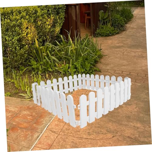 Outdoor Tortoise Enclosure Plastic Fencing 4-Piece PET Safety Fence for Reptiles Portable and Sturdy Tortoise Isolation Pen for Sunbathing and Grazing