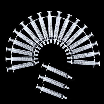 Frienda 20 Packs Large Plastic Syringe Measuring Syringe Tools Dispensing Multiple Uses (2.5 ml) - size: 2.5 ml