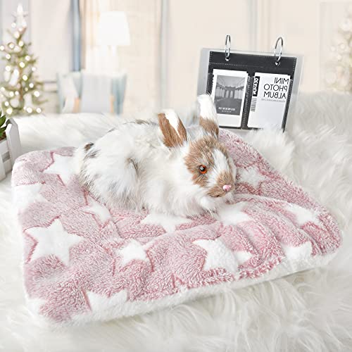 Small Animal Bed Mat, Soft & Warm, Suitable for Guinea Pig, Hamster, Rabbit, Rat and Bearded Dragon (X-Large(13.3''x9.4''), Star Red) - color: Star Red, size: X-Large(13.3''x9.4'')