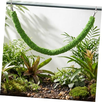 ULTECHNOVO Flexible Reptile Climbing Rope with Simulated Vine Design and Suction Cup Hook, Bendable Green Plush and Plastic Rope for Chameleon and Jumping Spider Terrarium Habitat Decoration
