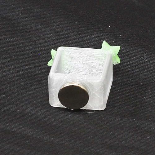 3 Pcs Magnetic Jumping Spider Feeding Dish Jumping Spider Enclosure Accessories Star-Shaped Design Reptile Water Bowl for Other Small Reptiles or Insects (Transparent + Light Green) - color: Transparent + Light Green