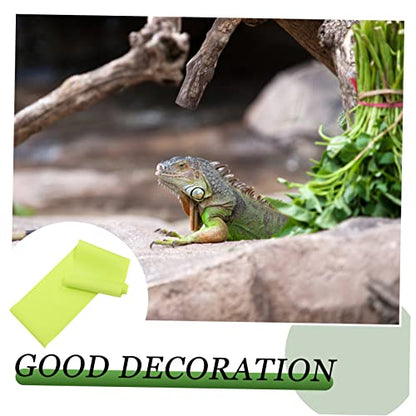 Happyyami 2pcs Non-Absorbent Reptile Carpet for Terrariums Bedding Liner for Bearded Dragons Snakes and Turtles for Tanks - size: 150X30CM