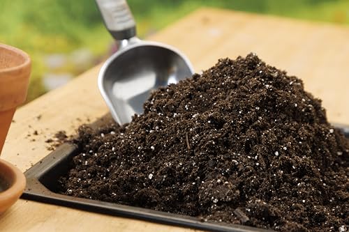 Sun Gro Horticulture 8-Quart Black Gold 1310102 Purpose Potting Soil With Control, Brown/A