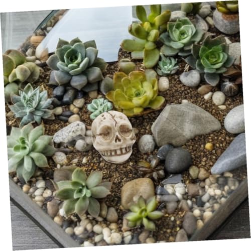 Ciieeo 20pcs Resin Skull Figurines for Garden and Fish Aquarium Decor, Outdoor Halloween Lawn Decorations, Miniature Skull Heads for Terrarium and Planter Accessories