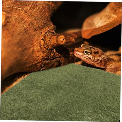 BESPORTBLE Reptile Carpet Mat Wear-Resistant Substrate for Snakes Lizards Tortoises and Amphibians Imitation Grass Terrarium Liner Moisture Retention Mat