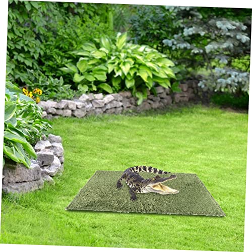 Levemolo 2pcs Reptile Carpet Substrate Liner for Terrarium Durable Moss Mat for Tortoise and Lizard Habitat Washable and Reusable Easy to Fit Any Tank