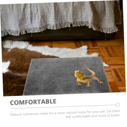 3pcs Reptile Carpet Liner Washable and Reusable Substrate Mat for Turtles Lizards Snakes and Geckos Water-Absorbent Cushion for Terrarium Setup
