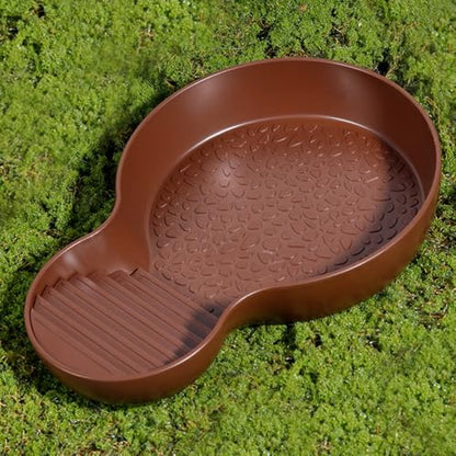 Reptile Water Bowl and Bathing Pool, Plastic Feeding Dish for Gecko, Snake, Turtle-Red