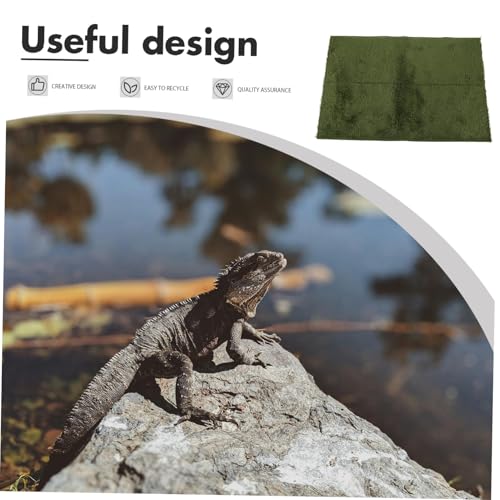 Reptile Carpet Mat for Tortoise Lizards and Snakes Washable and Reusable Terrarium Bedding Moisture-Resistant Pet Cage Liner for Climbing Pets Comfortable Habitat Ground Cover