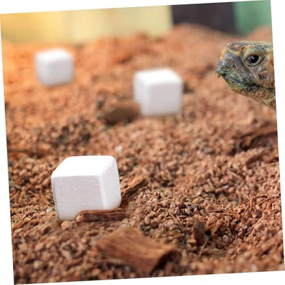 Toyvian 30pcs Natural Mineral Block for Reptiles Tortoises and Amphibians Promotes Growth Supports Stabilizes Water Quality for Turtles Lizards Frogs and Chameleons