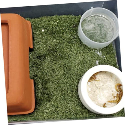 2pcs Green Moss Carpets for Reptiles Amphibians and Tortoises Moisturizing Fake Lawn Mats for Terrariums Easy to Use Cuttable Double-Sided Water Absorbent