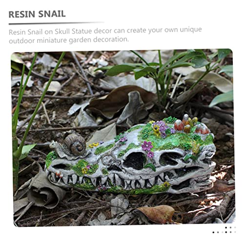 Homoyoyo Terrarium Decor Animal Decor Resin Crafts Dinosaur Garden Statue Snail Ornament Halloween Room Decorations Resin Snail on Dinosaur Skull Dinosaur Skull Adornment Garden Adornment