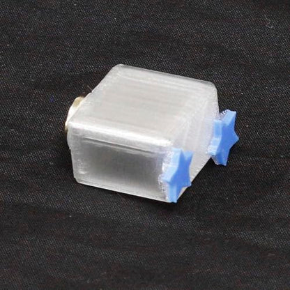 3 Pcs Magnetic Jumping Spider Feeding Dish Jumping Spider Enclosure Accessories Star-Shaped Design Reptile Water Bowl for Other Small Reptiles or Insects (Transparent + Blue) - color: Transparent + Blue