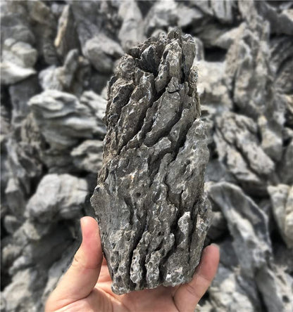 KINGRUI Aquarium Rocks Seiryu Rock Stone 44lb Dragon Stone for Aquarium Landscaping Models Fish Tank Decoration Reptile and Amphibian enclosures 3 to 9 inch - size: 44lb(3-9inch)