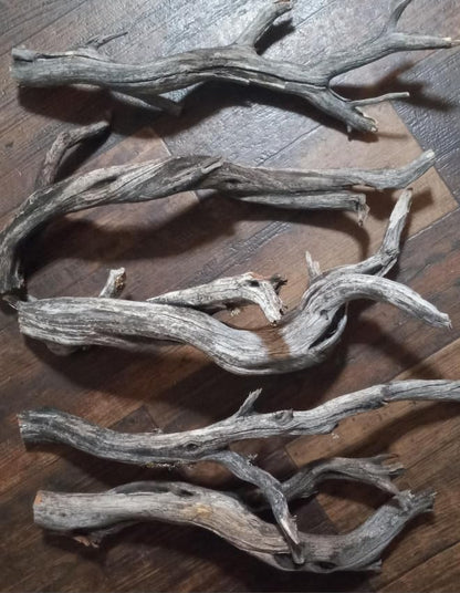 2 Pieces Natural Manzanita Ghostwood Branches - 18-20 Inches - Assorted Decorative Driftwood for Aquarium, Terrarium, and Home Decor